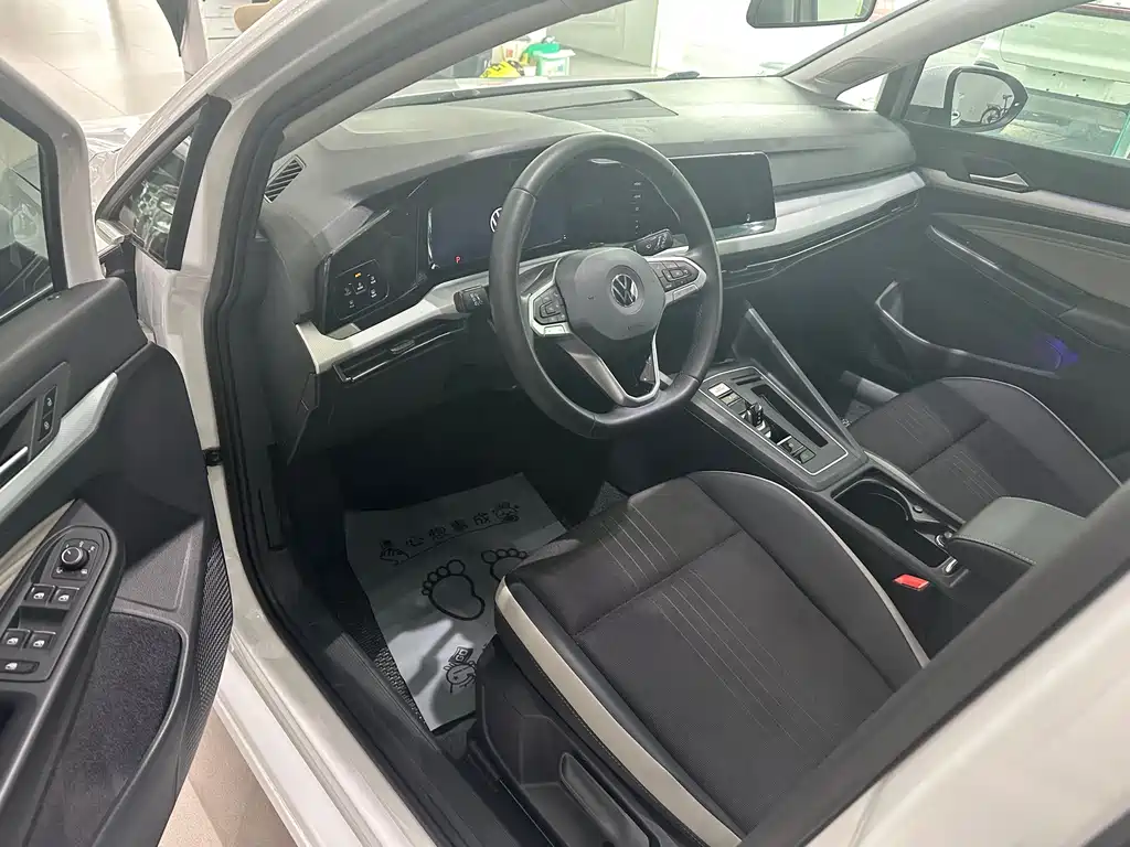 Volkswagen Golf — миниатюра 10
