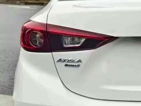 Mazda Mazda3 — фотографии объявления, Фото 11