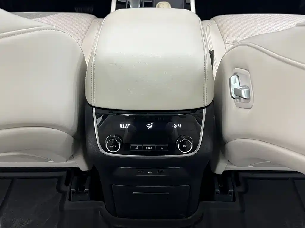 Li Auto Li ONE — миниатюра 15