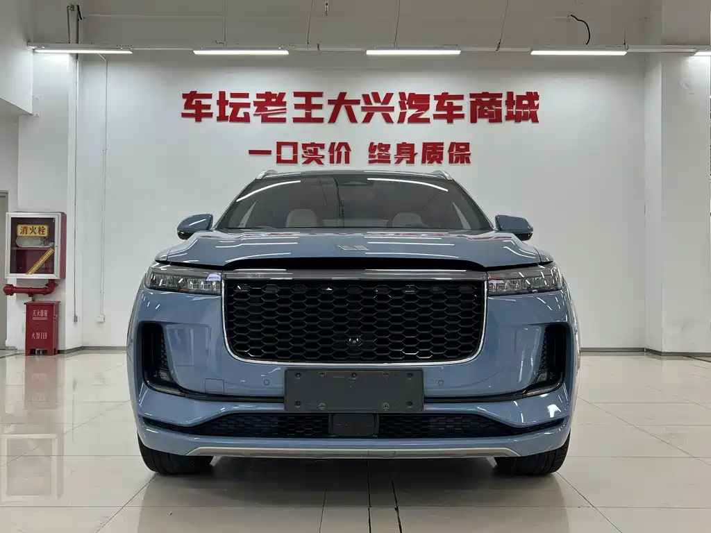 Li Auto Li ONE — миниатюра 2