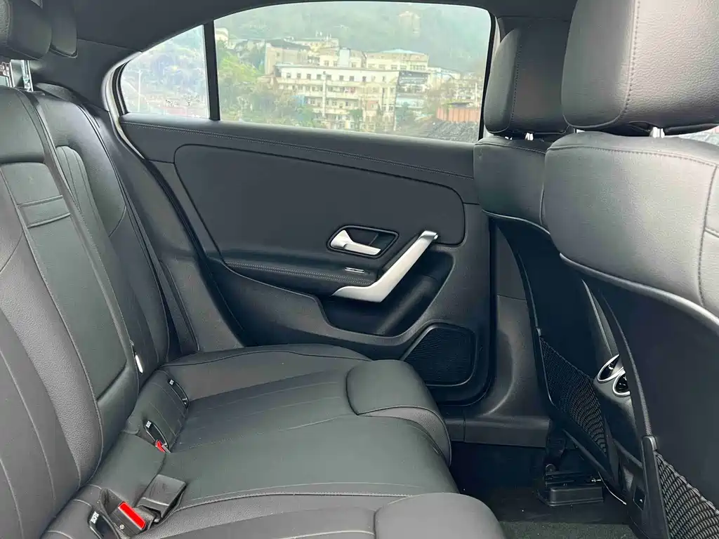 MERCEDES-BENZ A CLASS