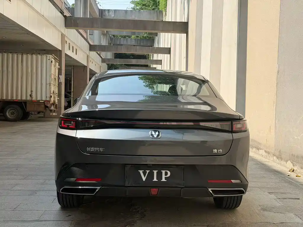 Changan Eado — миниатюра 8