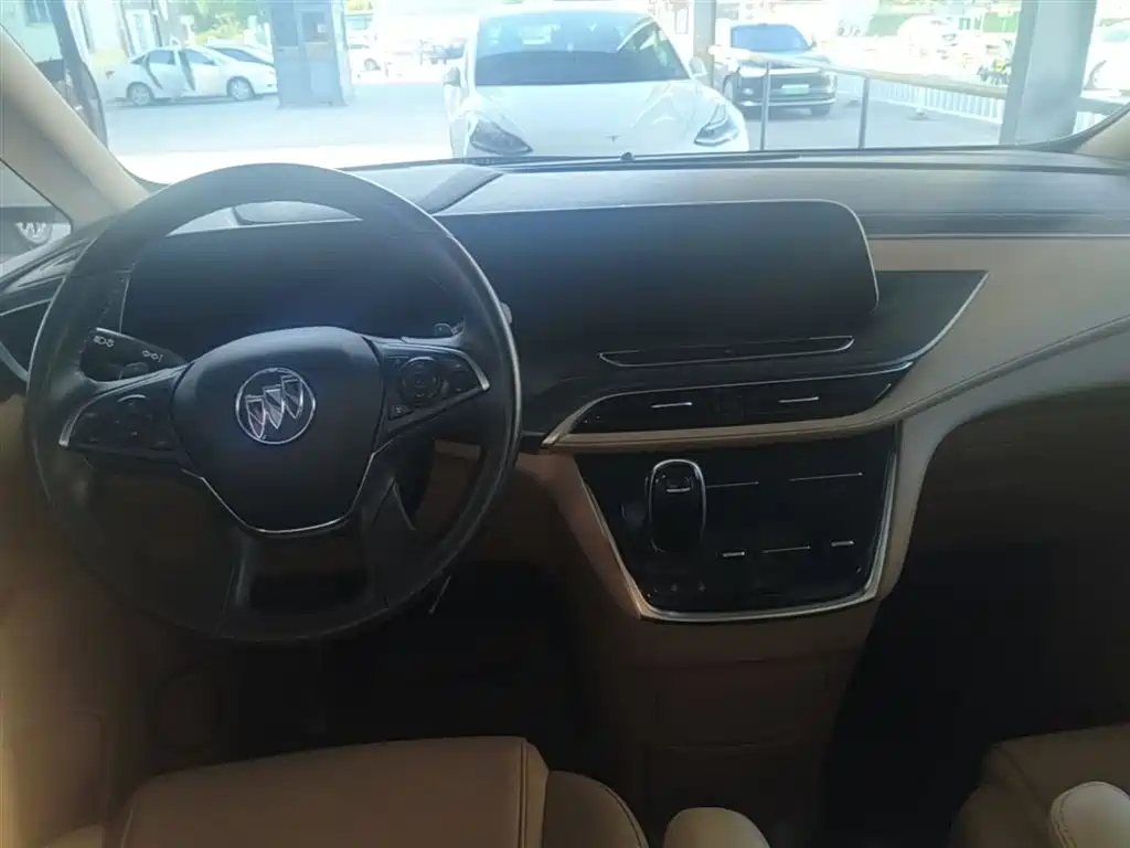 Buick GL8 2021 ES 653T Luxury