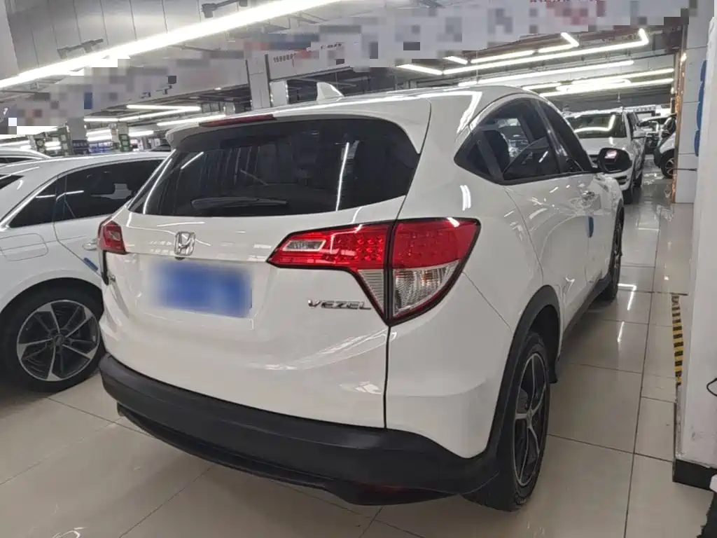 Honda Vezel — миниатюра 7