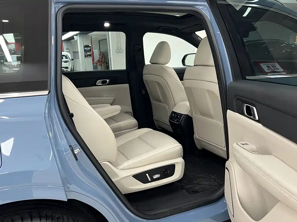 Li Auto Li ONE — миниатюра 16