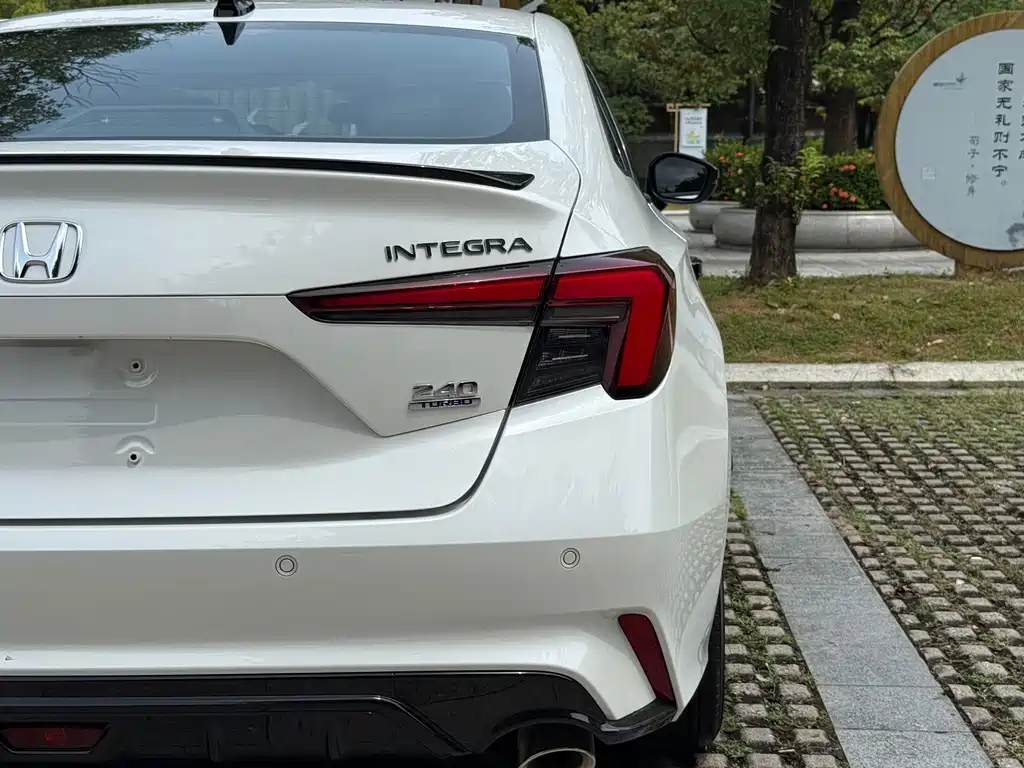Honda Integra — миниатюра 18