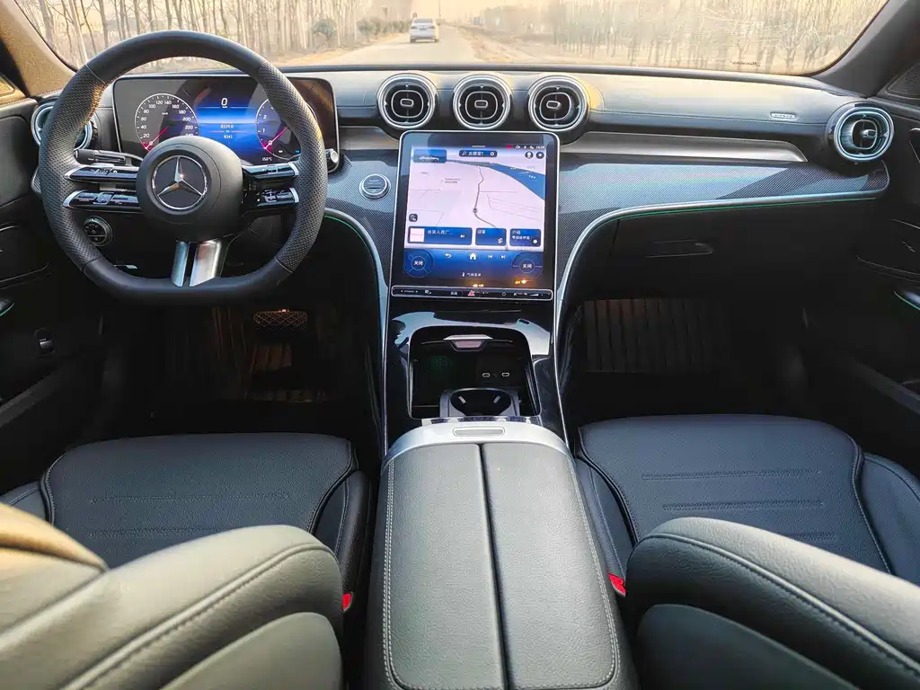 MERCEDES-BENZ C CLASS