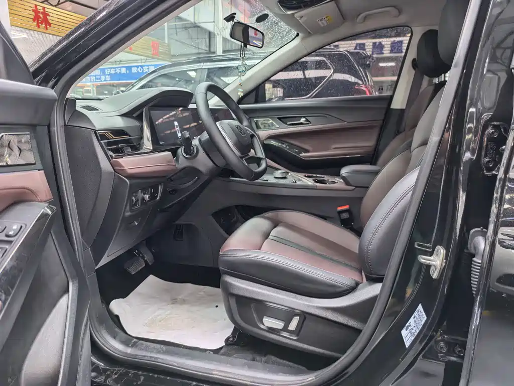 Sehol X8 PLUS 2023 1.5TGDI DCT Premium 7 мест