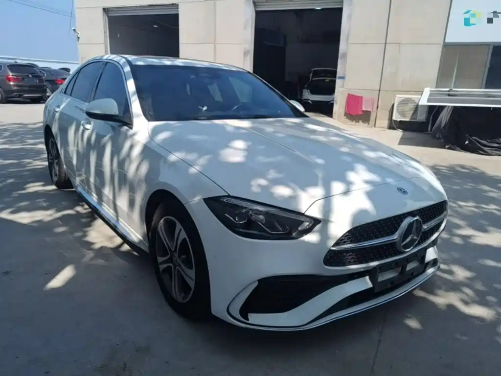 Mercedes-Benz C-Class — миниатюра 4