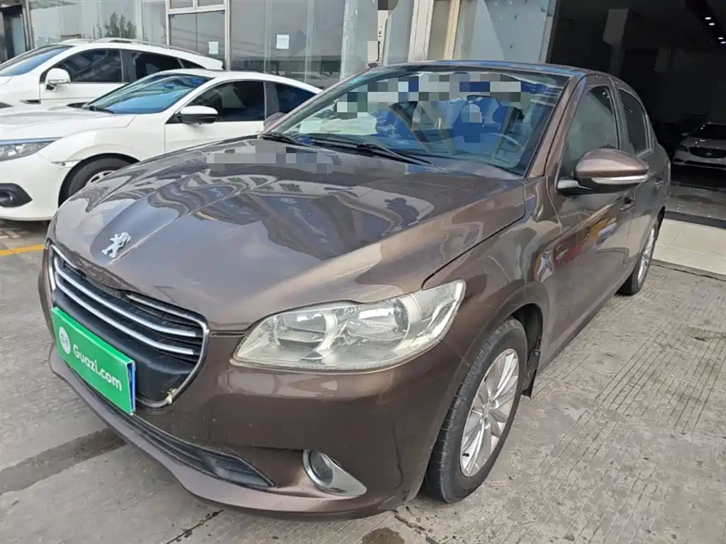 Peugeot 301 2014 1.6L MT Luxury