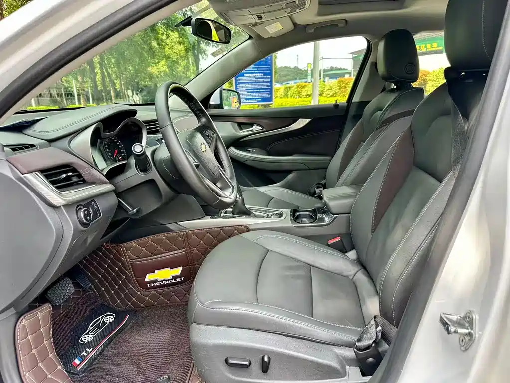 Chevrolet Malibu — миниатюра 9