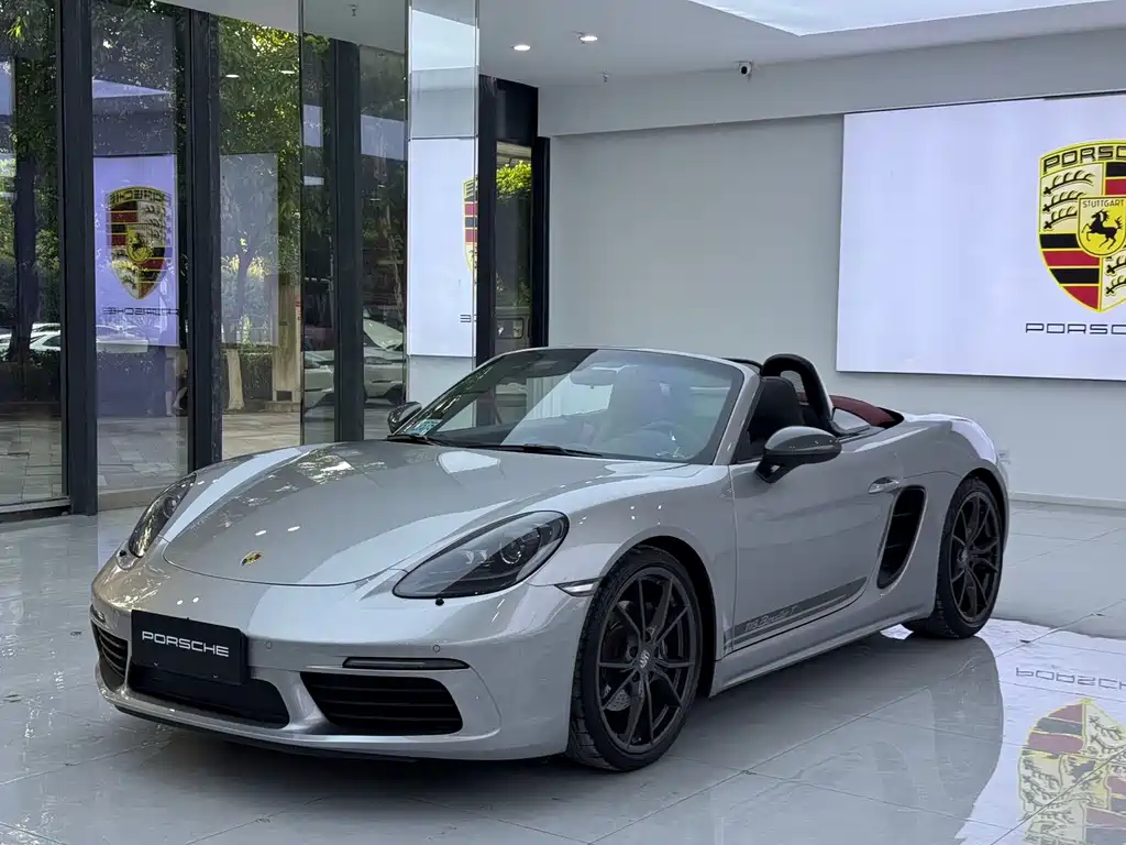 Купить Porsche 718