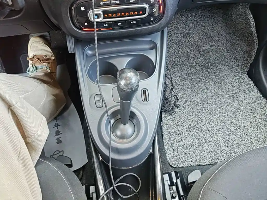 smart Smart Forfour — миниатюра 14