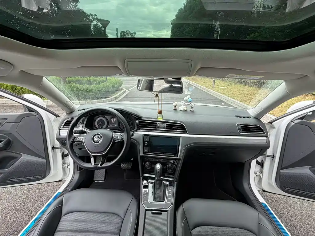 Volkswagen Lamando — миниатюра 9