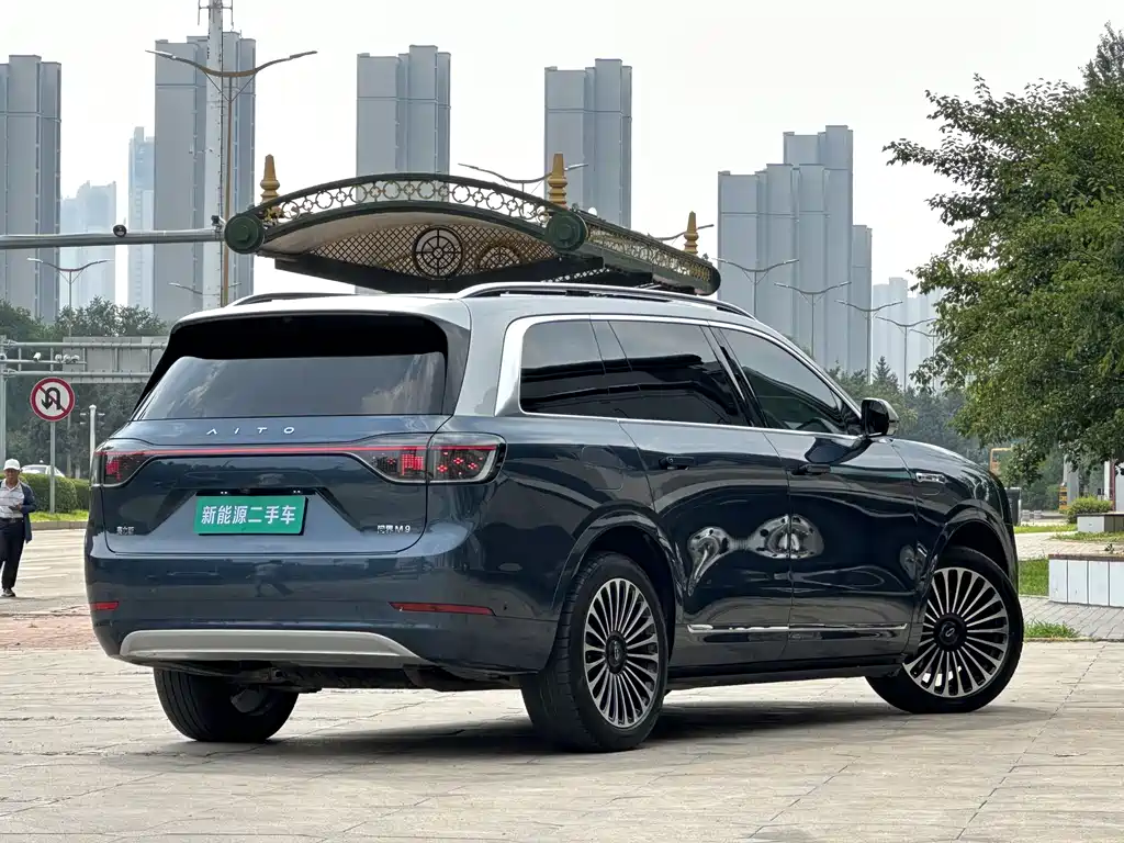Aito M9 2024 Ultra 52kWh 6 мест