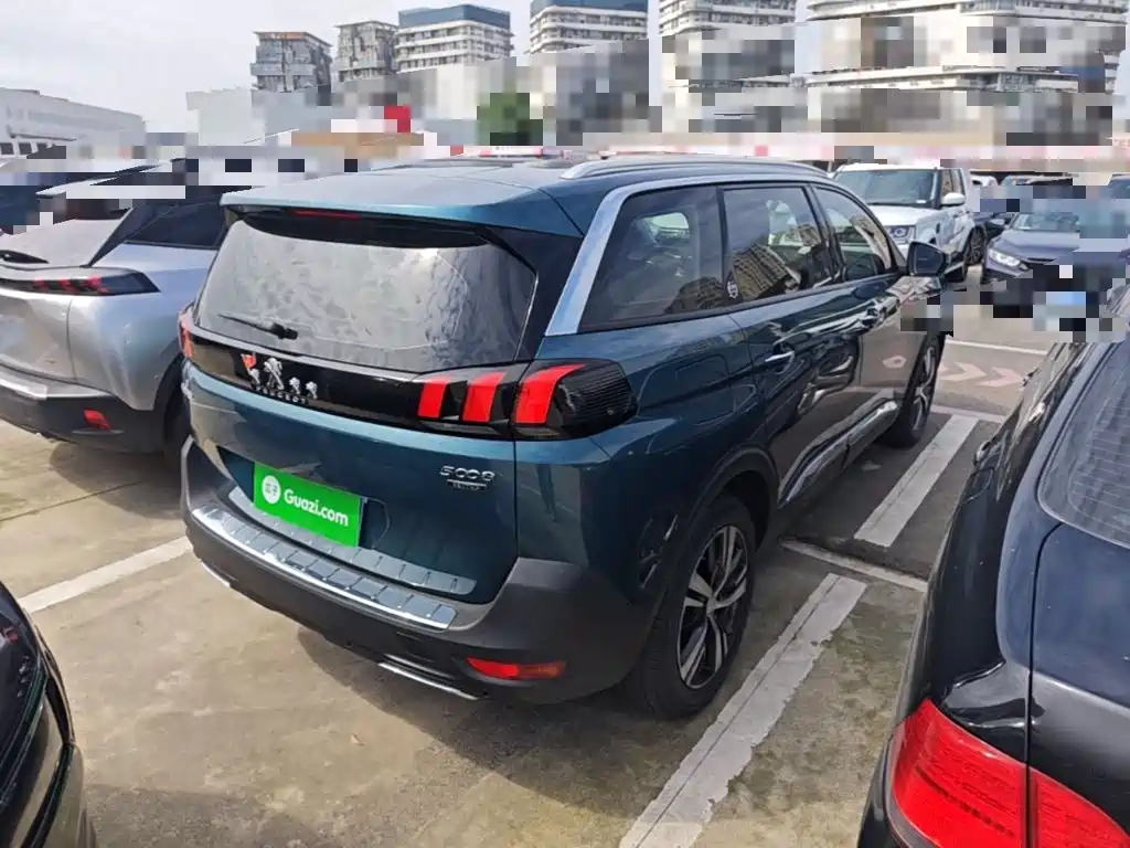 Peugeot 5008 — миниатюра 7