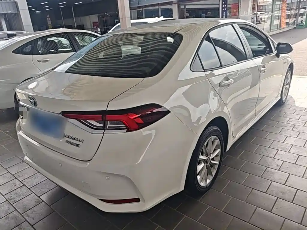 Toyota Corolla — миниатюра 7