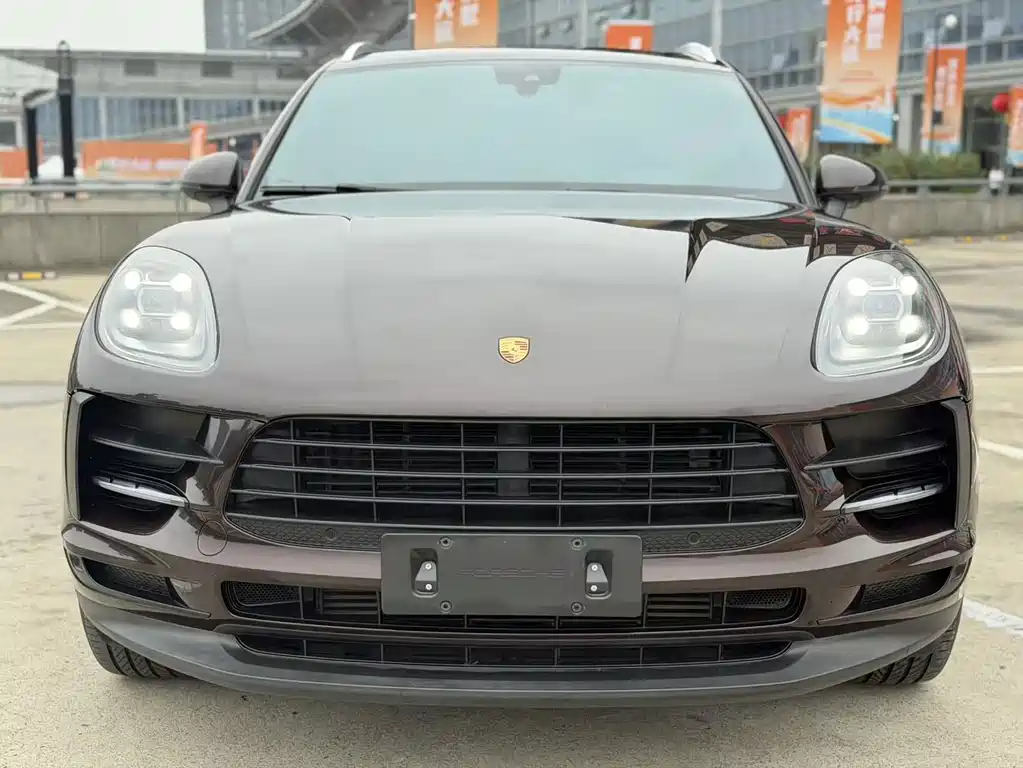 Porsche Macan — миниатюра 2