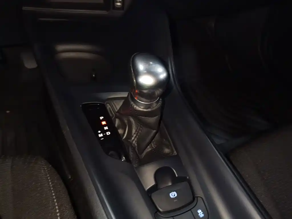 Toyota Izoa 2018 2.0L V