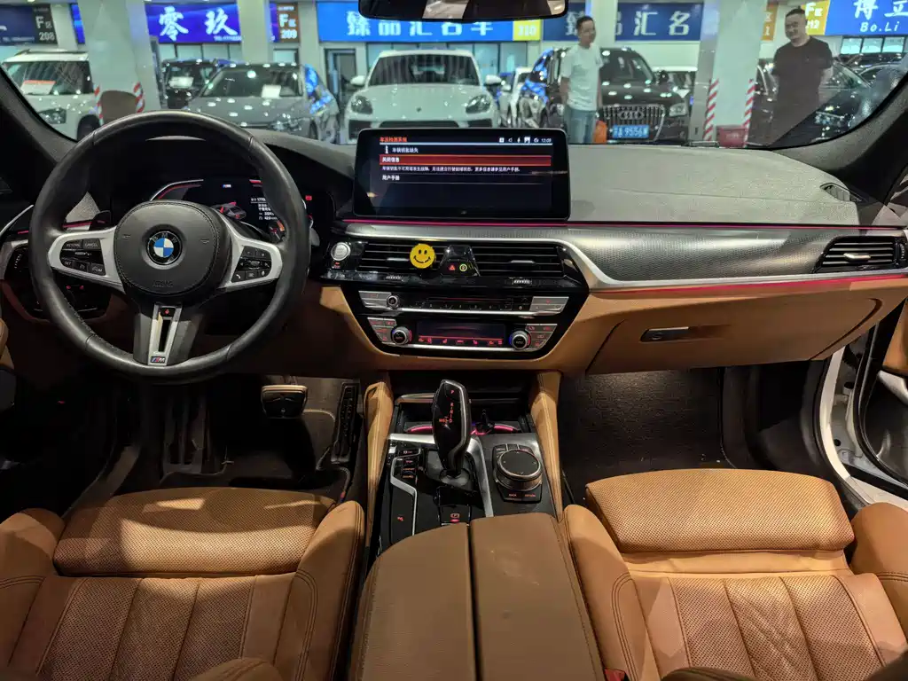 BMW 5 Series (Import) — миниатюра 7
