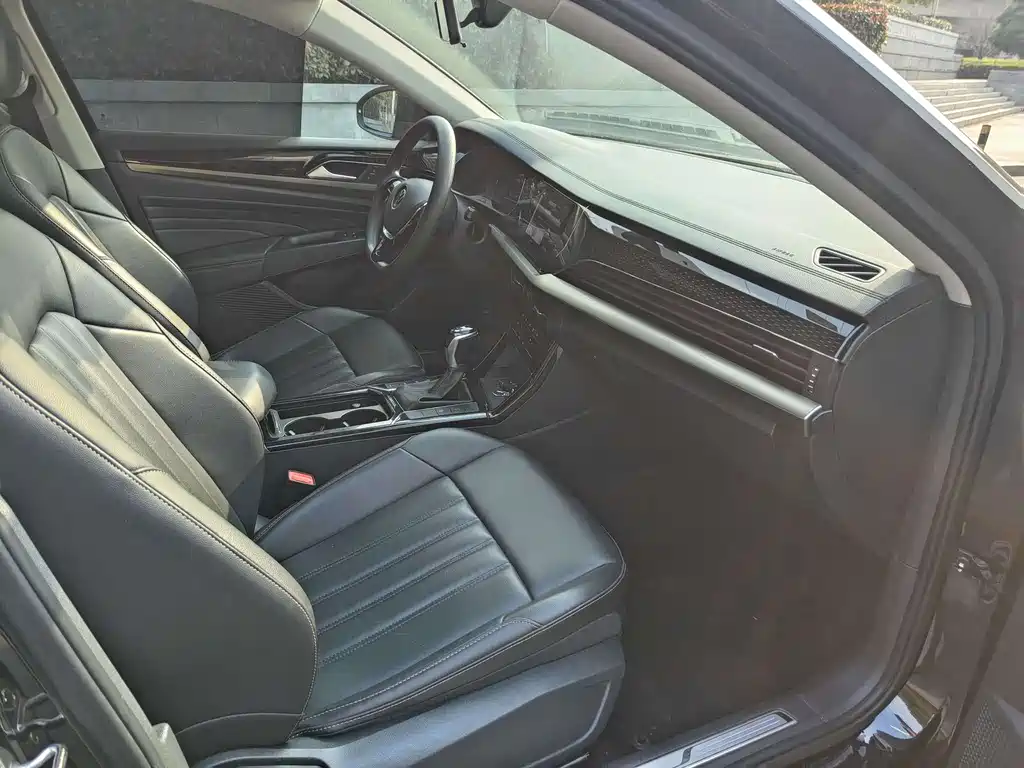 Volkswagen Passat 2022 430PHEV