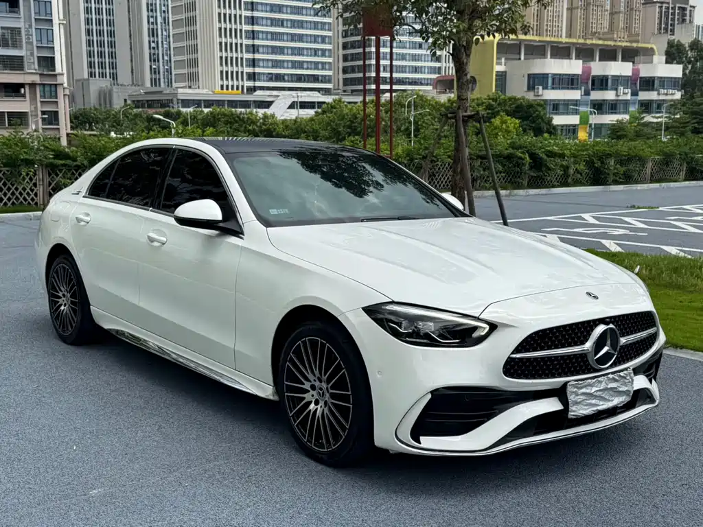 Mercedes-Benz C-Class — миниатюра 3