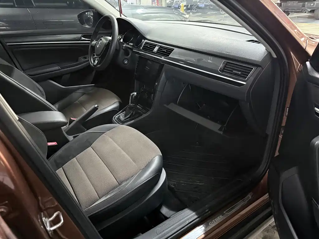 Volkswagen C-Trek — миниатюра 21
