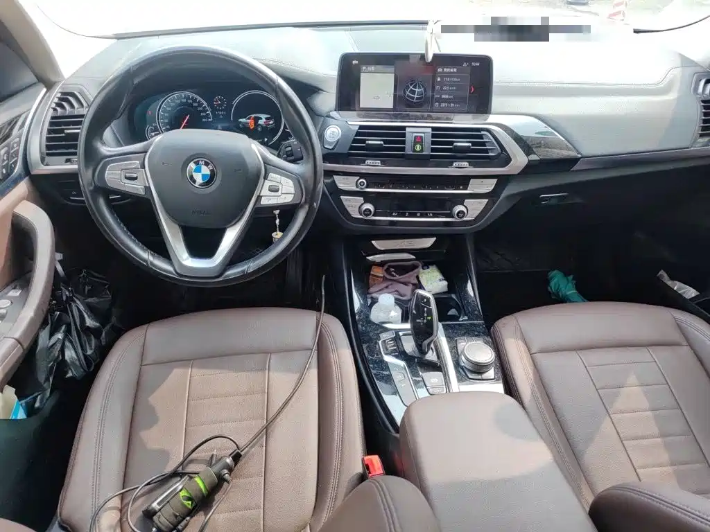 BMW X3 — миниатюра 10