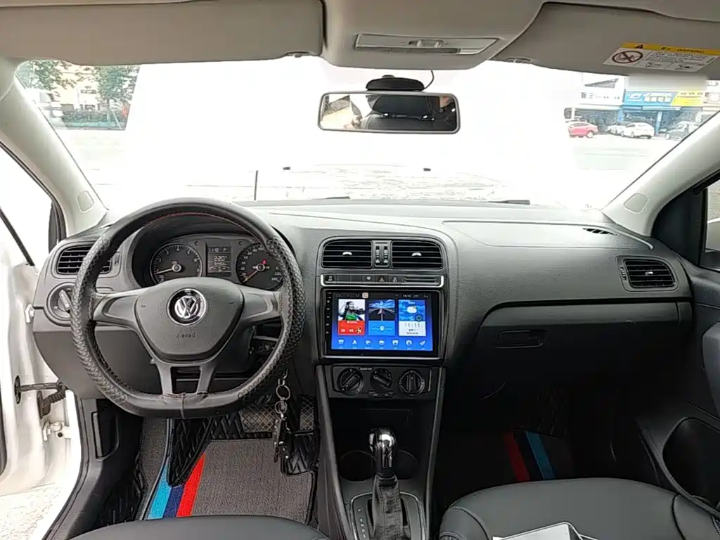 Volkswagen Polo — миниатюра 10