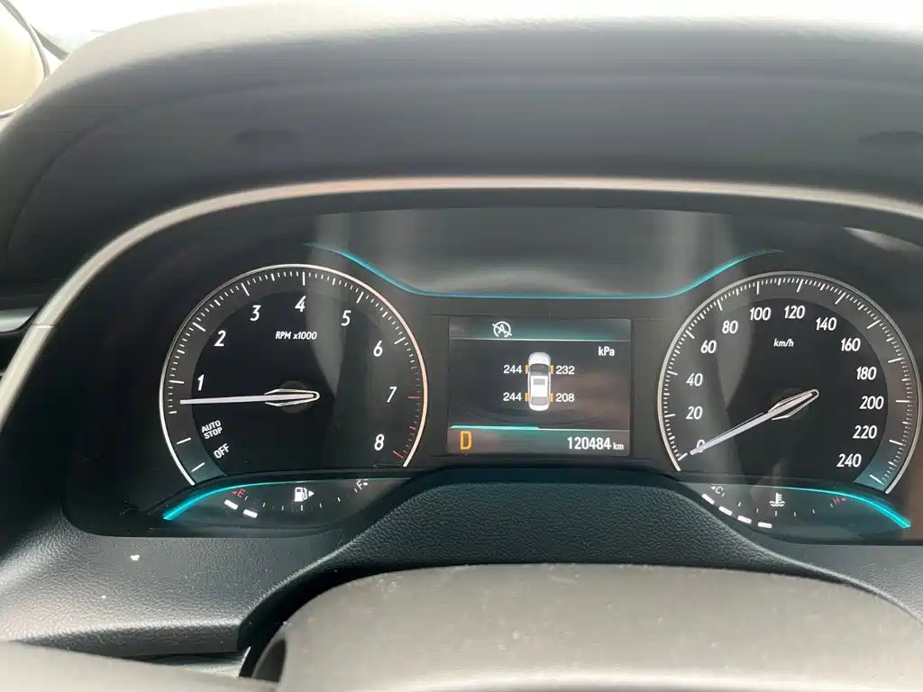 Buick Excelle — миниатюра 7