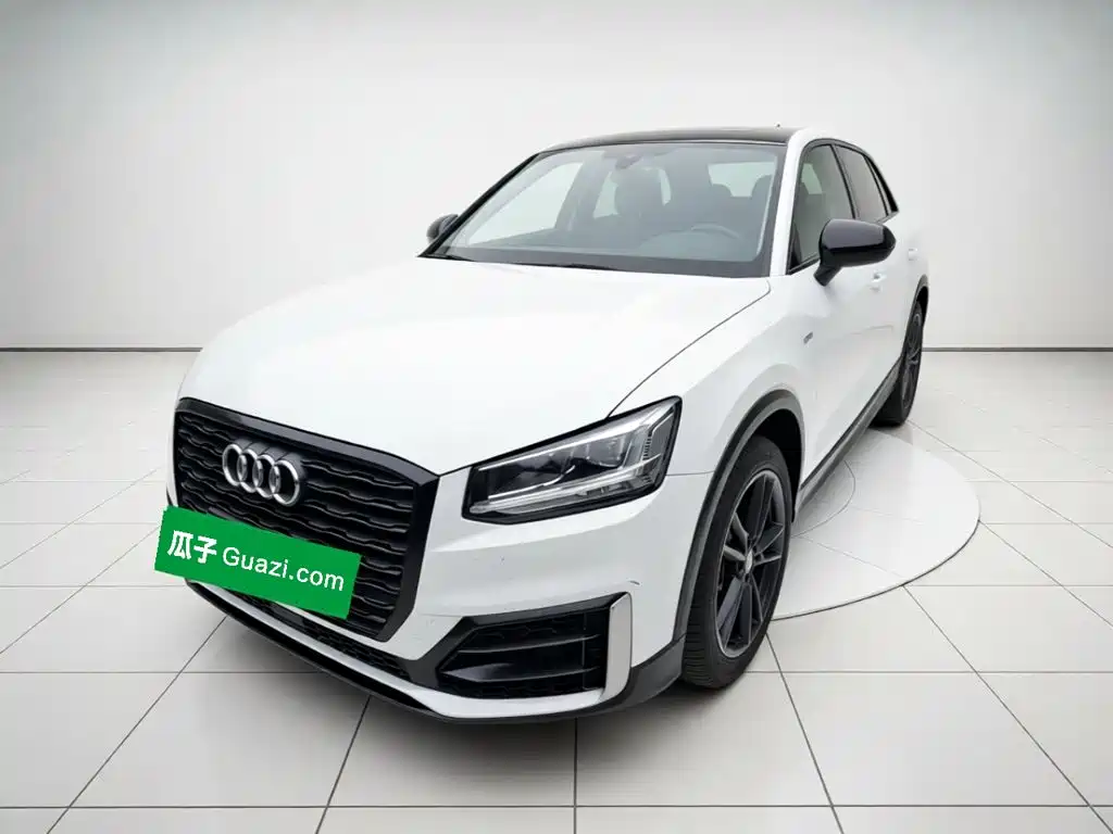 Audi Q2L — миниатюра 2