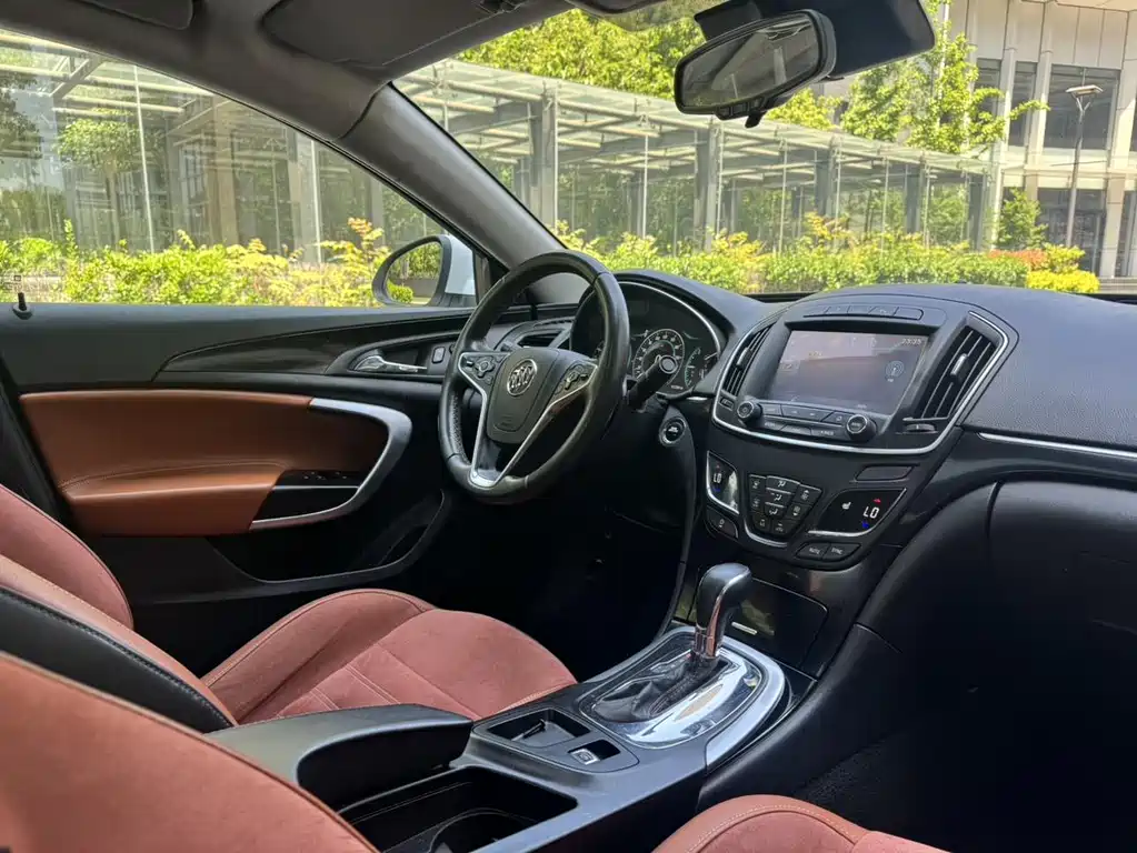 Buick Regal — миниатюра 15