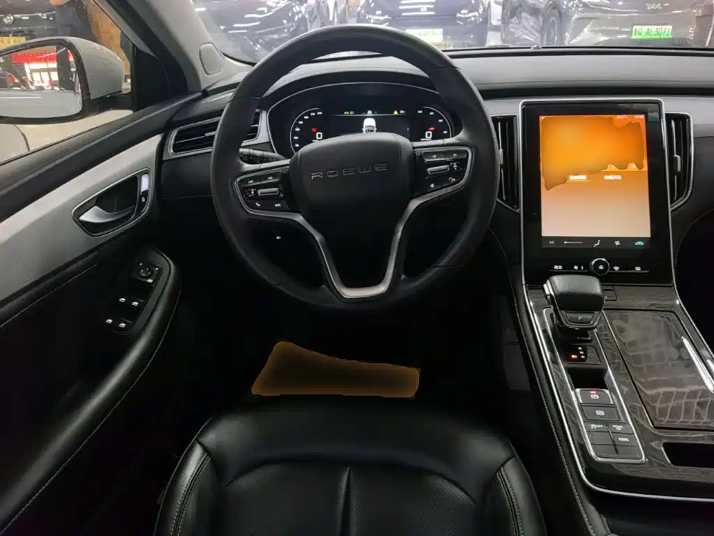 Roewe i6 MAX New Energy — миниатюра 11