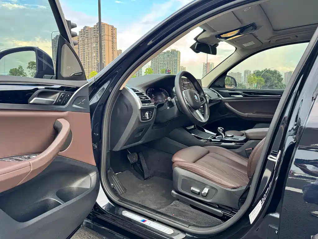 BMW X3 — миниатюра 5