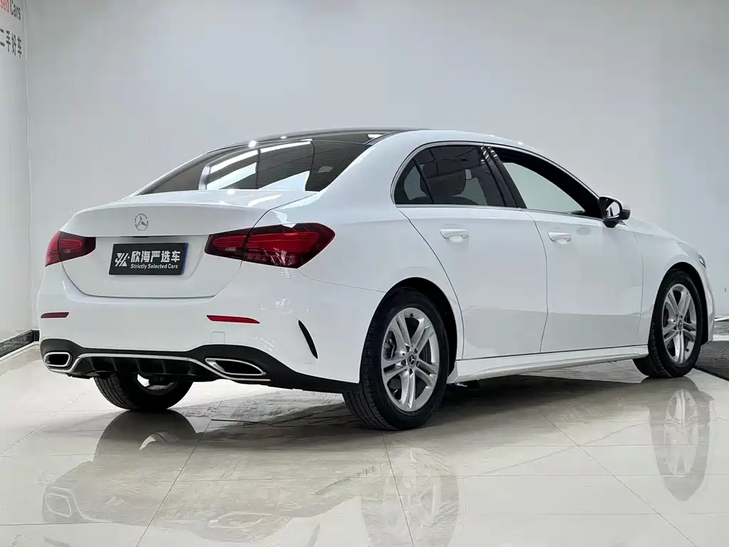 Mercedes-Benz A-Class — миниатюра 6