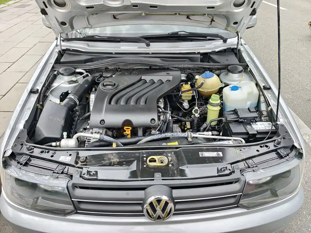 Volkswagen Jetta — миниатюра 11