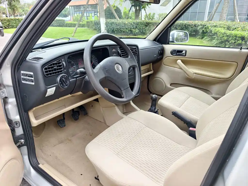 Volkswagen Jetta — миниатюра 6