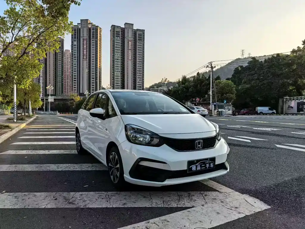 Honda Fit - фото 2