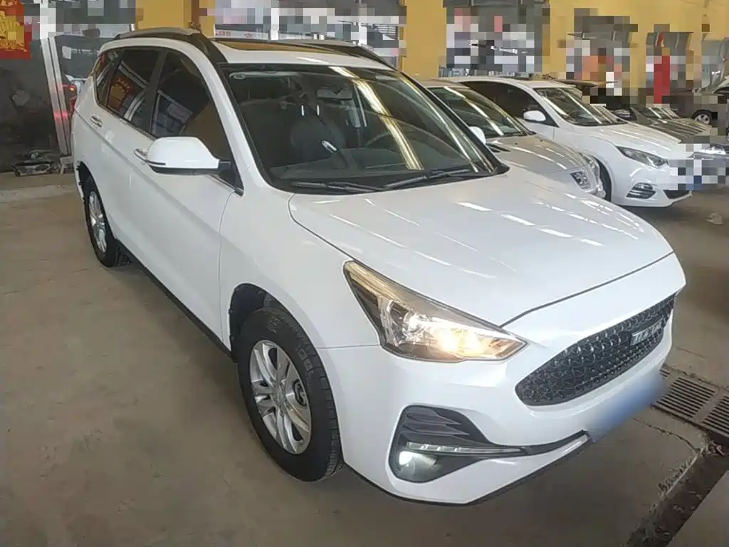 Haval M6 — миниатюра 4