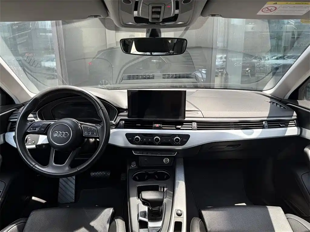 Audi A4L id 4622367 из Китая 10