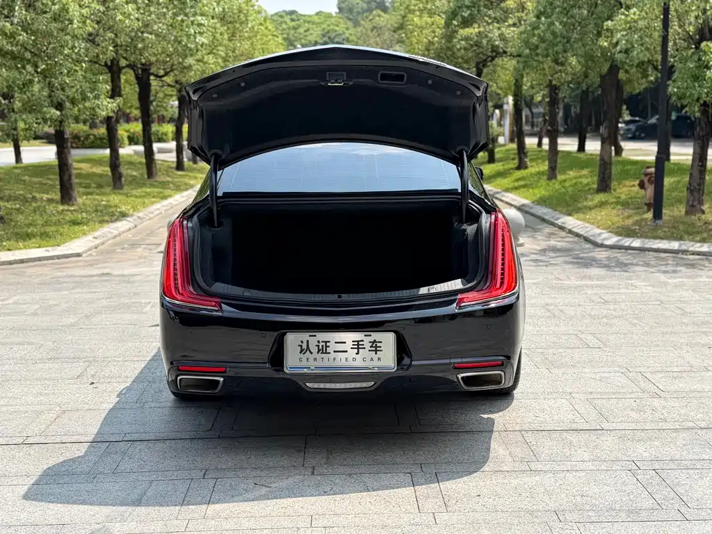 Cadillac XTS — миниатюра 8
