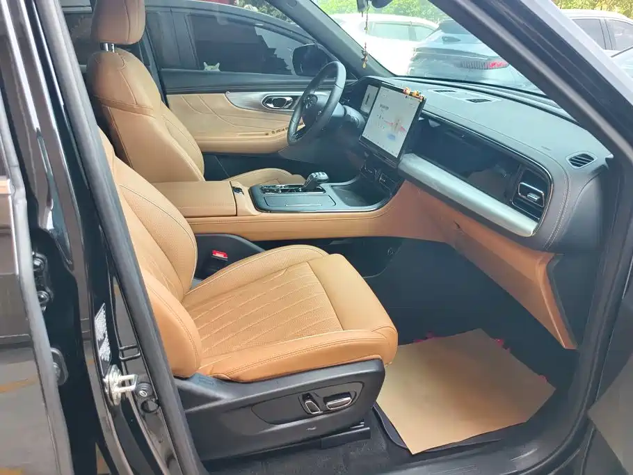 GAC Motor Trumpchi ES9 — миниатюра 8
