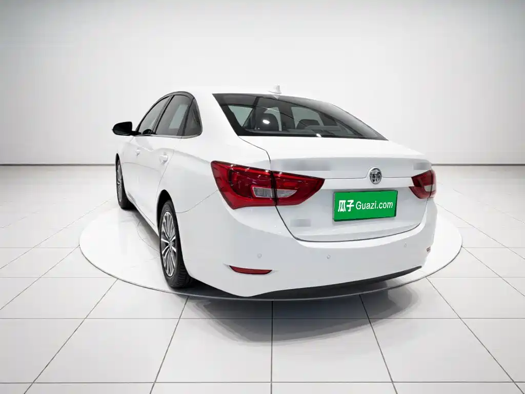 Buick Excelle — миниатюра 5