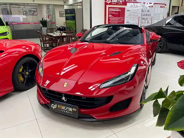 FERRARI PORTOFINO 2019