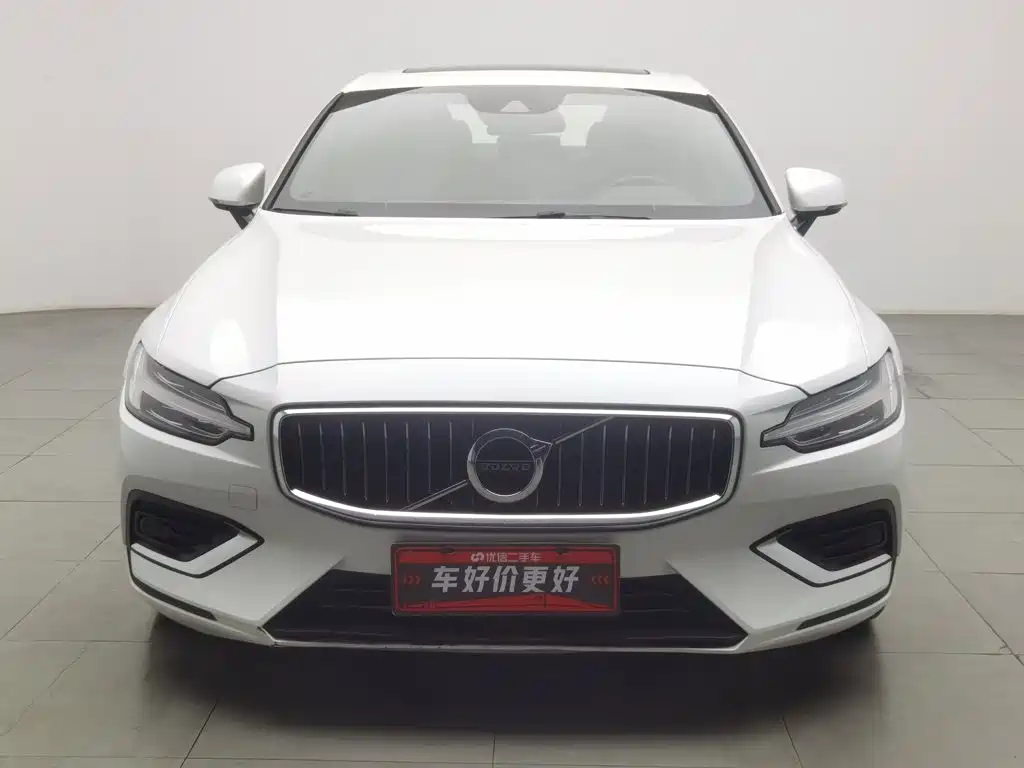 Volvo S60 — миниатюра 3