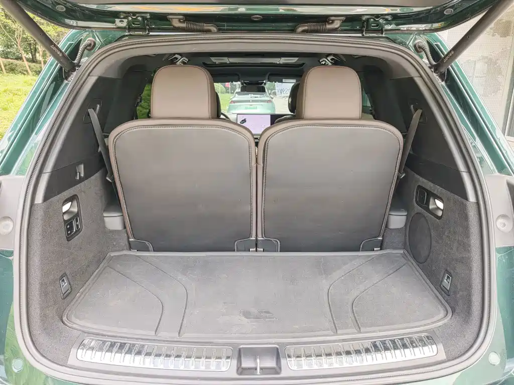 Li Auto Li L8 — миниатюра 6