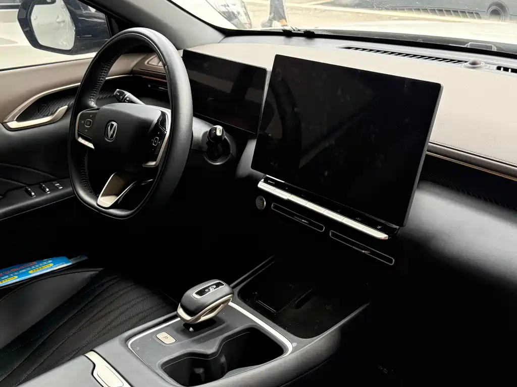 Changan Eado — миниатюра 7