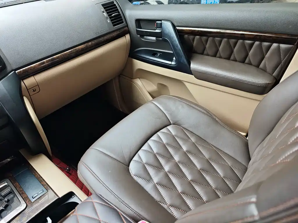 Toyota Land Cruiser 2015 4.0L V6