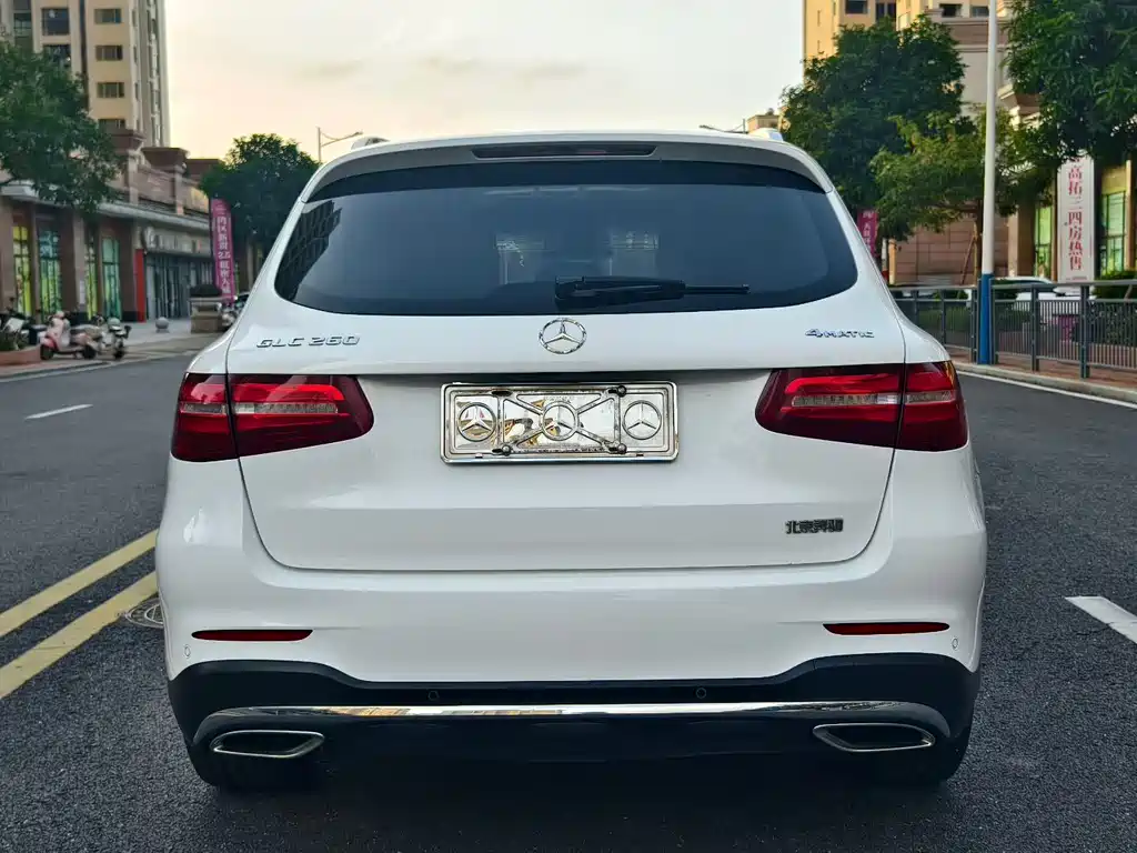 Mercedes-Benz GLC 2018 GLC 260 4MATIC