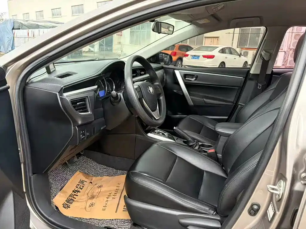 Toyota Corolla — миниатюра 8